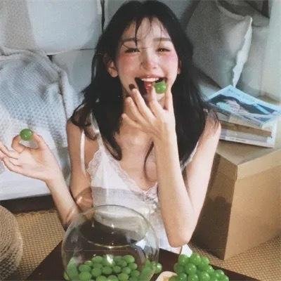 夜晚某处